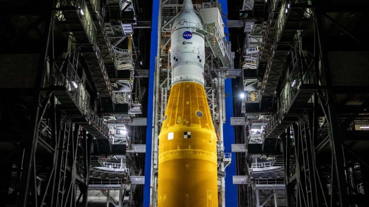 NASA corrige falha e mantém Artemis 2 rumo à Lua (Imagem: NASA/Ben Smegelsky)
