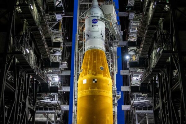 NASA corrige falha e mantém Artemis 2 rumo à Lua (Imagem: NASA/Ben Smegelsky)