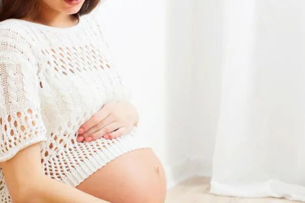 Cálculo da gestação ajuda no crescimento fetal seguro. (Foto: Getty Images via Canva)