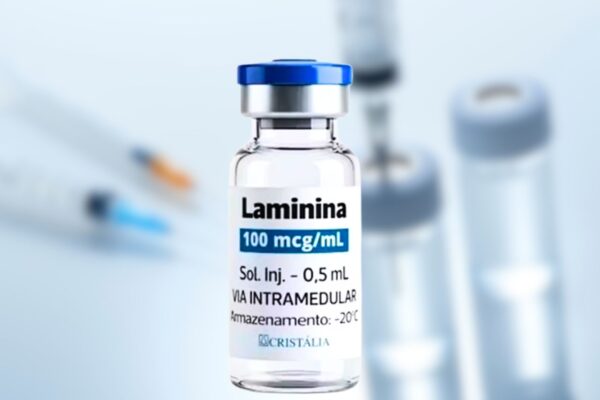 Substância brasileira transforma tratamento de tetraplegia. (Foto: Divulgação e Aflo via Cristalia e Canva)