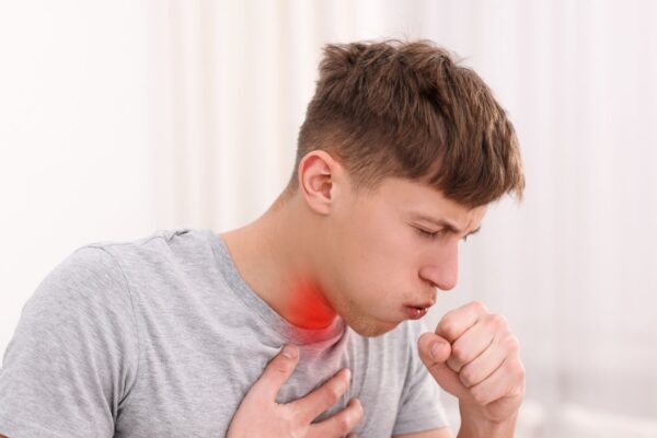 Infecções respiratórias severas afetam pulmões a longo prazo. (Foto: Africa Images via Canva)