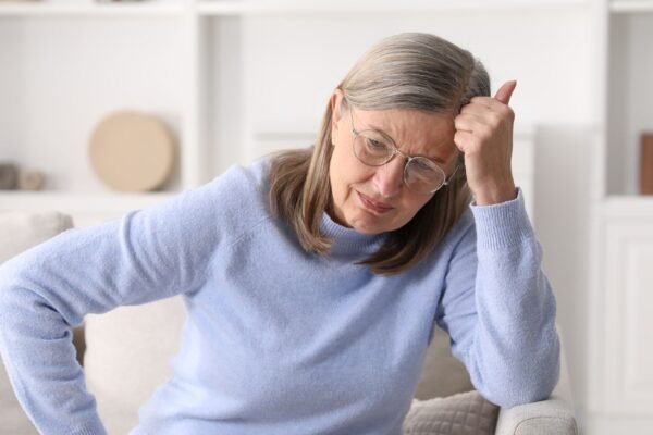 Cérebro pode envelhecer mais rápido que o corpo. (Foto: Africa Images via Canva)