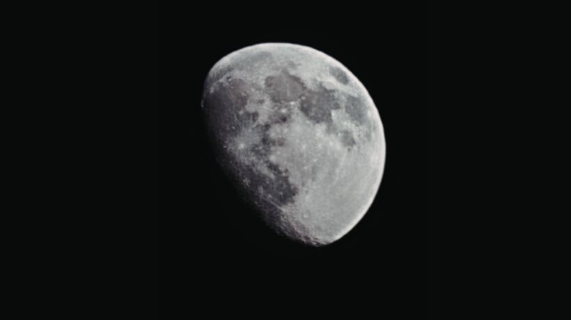 Lua Nova domina o céu e inicia um novo ciclo lunar (Imagem: Dabija's Images via Canva)
