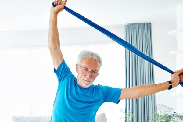 Pequenas mudanças de rotina afetam saúde e envelhecimento. (Foto: Milan Radulovic via Canva)