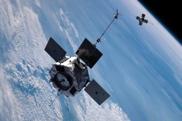 Satélite da NASA reentra na atmosfera após mais de 10 anos (Imagem: JHU/APL, NASA)