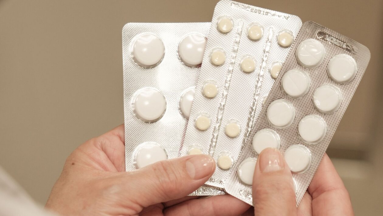 Vermes intestinais exigem diagnóstico e cuidado. (Foto: Canva Creative Studio via Canva)