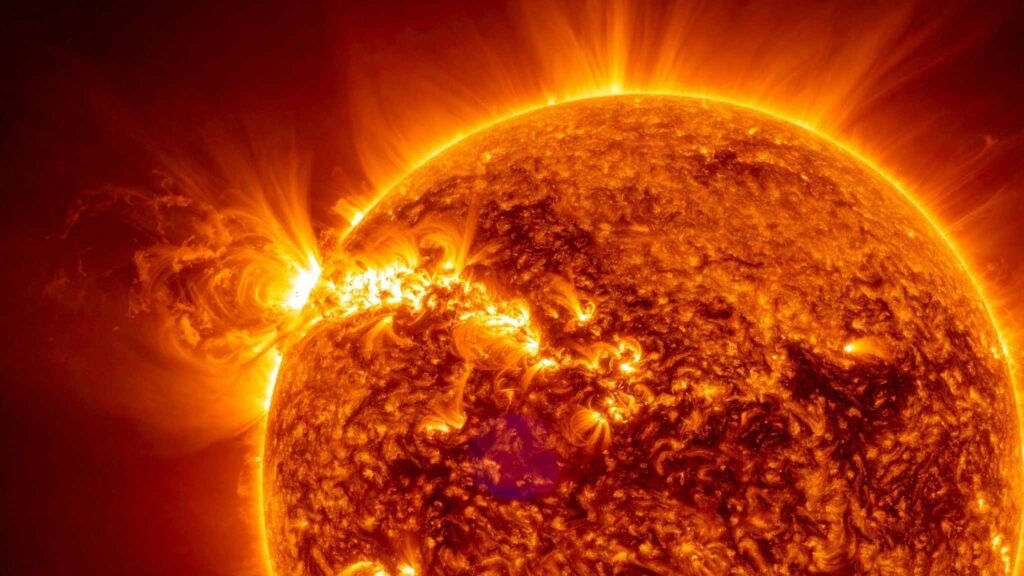 Tempestade solar libera radiação intensa que pode impactar satélites e missões espaciais (Imagem: TrueCreatives via Canva)
