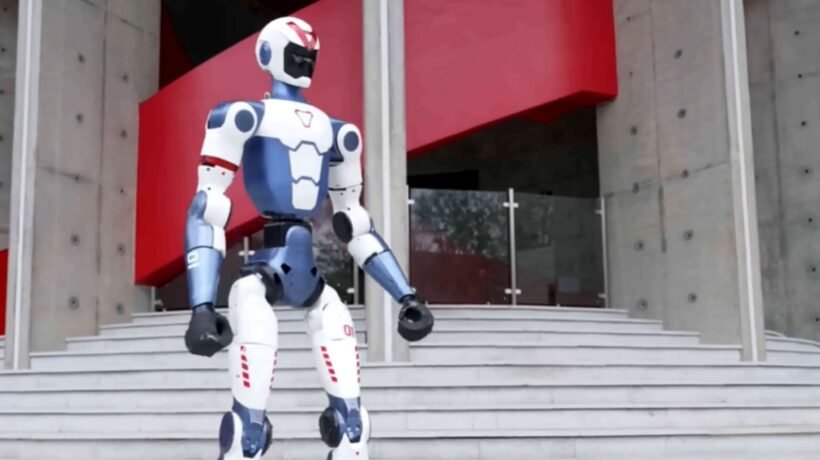 Robô humanoide acessível pode acelerar pesquisas em inteligência artificial e inovação global (Imagem: Reprodução/ Unitree Robotics)