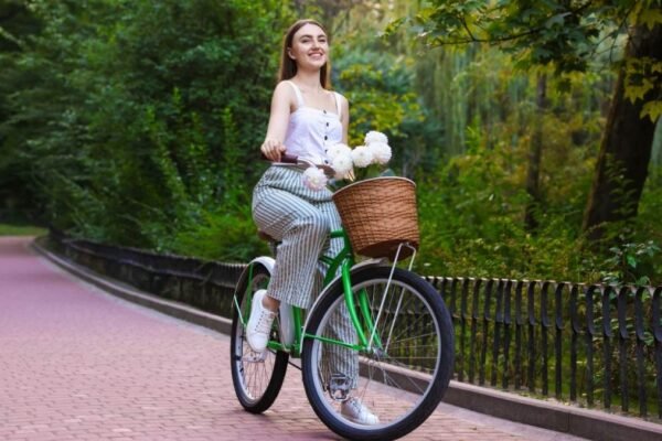 Vida sustentável começa com pequenas escolhas feitas todos os dias. (Imagem: Africa Images via Canva)