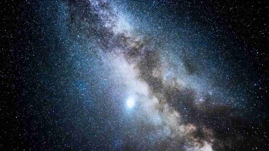 Missão espacial buscará planetas errantes e buracos negros ocultos na galáxia. (Imagem: Getty Images via Canva)
