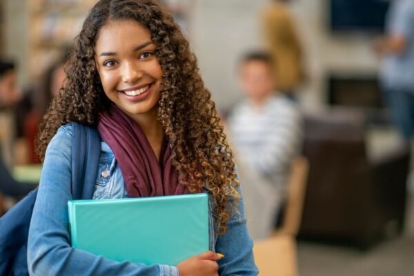 Olimpíada de administração abre inscrições gratuitas. (Foto: Getty Images via Canva)