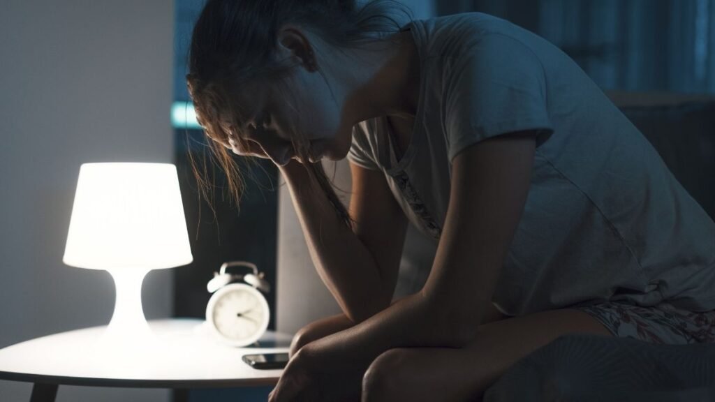 Rotina de sono impacta mente e energia. (Getty Images via Canva)