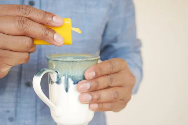 Adoçantes podem alterar sinais de fome no cérebro. (Foto: Towfiqu Barbhuiya via Canva)