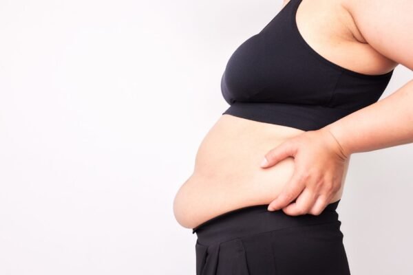 Alguns alimentos podem aumentar o inchaço diário. (Foto: Aflo Images via Canva)