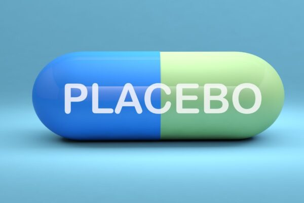 O placebo pode ativar mecanismos reais no cérebro. (Foto: Getty Images via Canva)